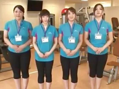 دختر داستان سکسی خفن جدید مجارستانی به راحتی موافقت می کند که توسط فیلمبردار عجیب فریب بخورد