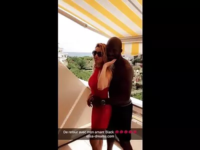 دو خانم با ظاهر زیبا در حال آماده شدن برای یک قسمت دخترانه و دخترانه هستند سکسی تصویری جدید