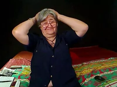 زن و شوهر آبنوس جوان در مطب داستان سکسی جدید شهوانی پزشک کاملاً نامزد هستند