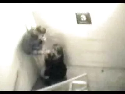 دختر کالج با جوراب ساق بلند خاکستری توسط معشوق بزرگتر کتک زده دانلود داستانهای سکسی جدید است