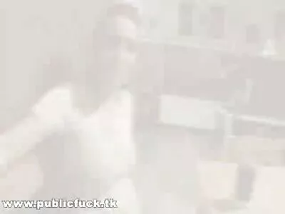 نماینده پورنو داستان سکس با زن داداش جدید این امتیاز را دارد که سابرینا مور را جلوی دوربین بکشد