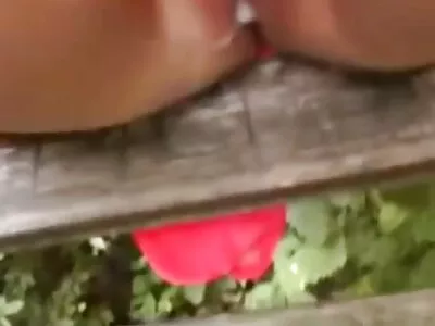 لیزا آن ، هنرپیشه افسانه ای پورنو آمریکایی ، یک ضرب و شتم داستان سکسی جدید خاله ضعیف دریافت می کند