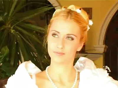 Horny MILF در حال انجام مصاحبه بازیگری است و به نظر می فیلم سکسی جدید داستانی رسد داغ است