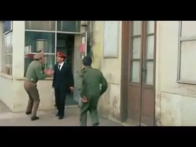 سه نفره با نفوذ داستان سکسی خانوادگی جدید مقعدی بهترین چیز برای افراد شلخته جوان است